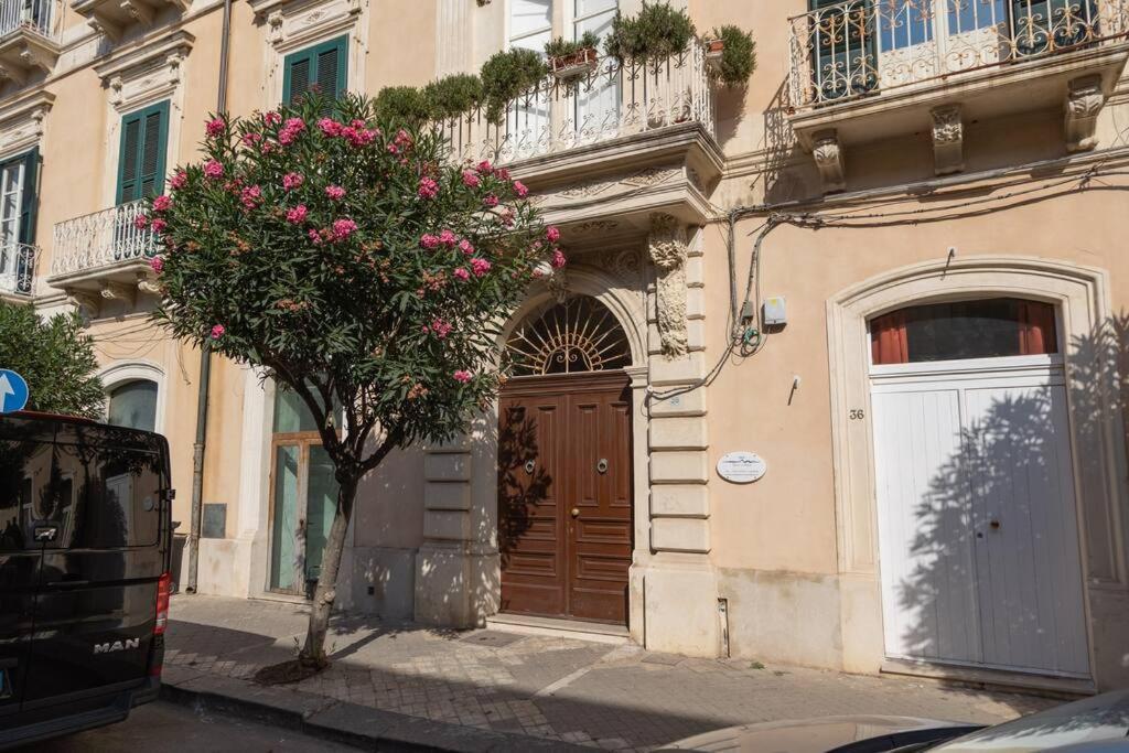 Anticitera Apartment Syracuse